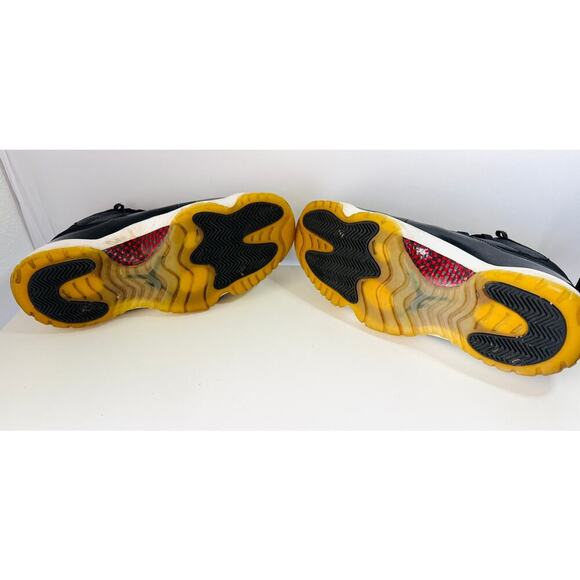 Nike AIR JORDAN 1 Retro 72-10, 2015 Size 10.5 Preloved Black/White OG Box - Picture 6 of 6